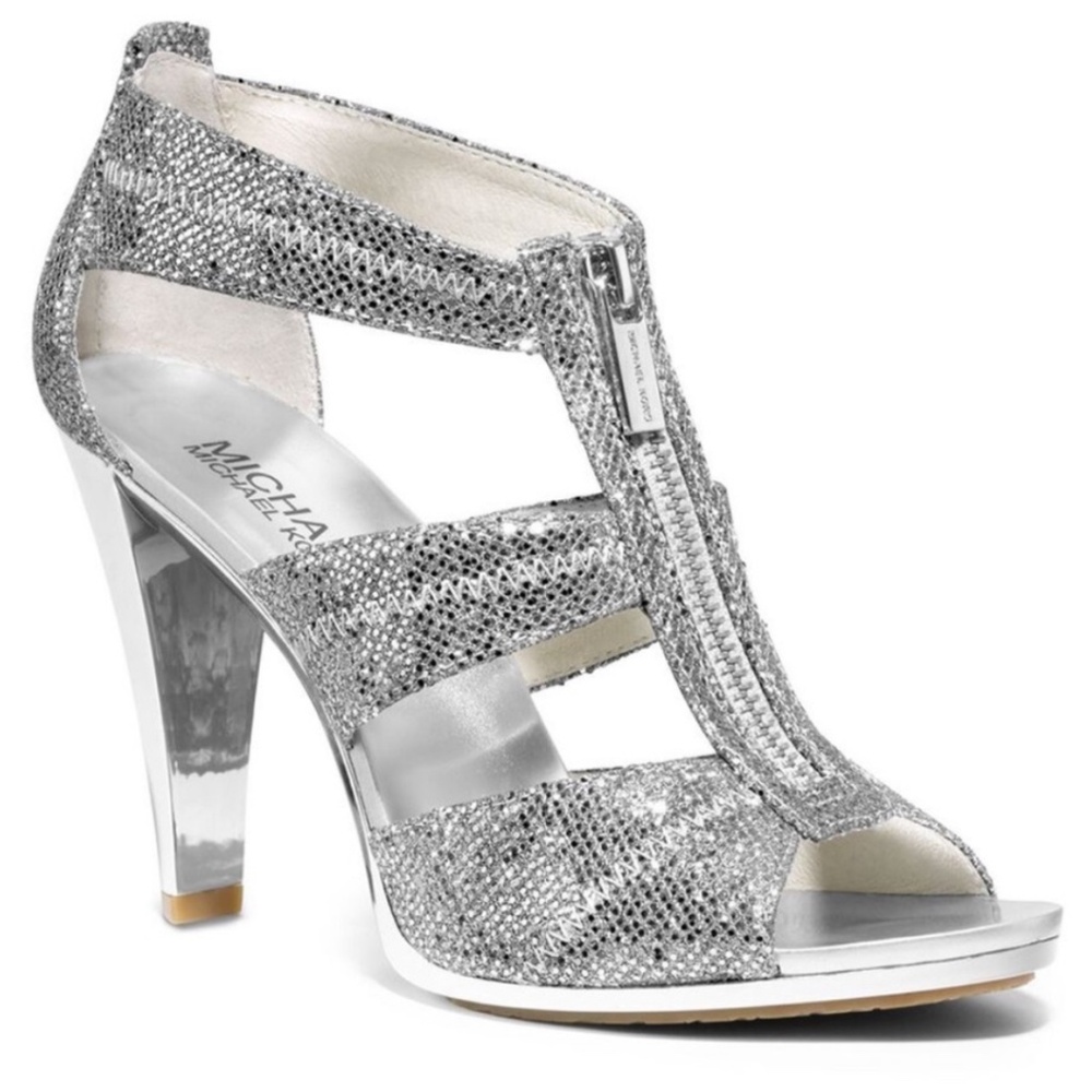 Michael Kors Silver Glitter T- Strap heels Sandals Berkley